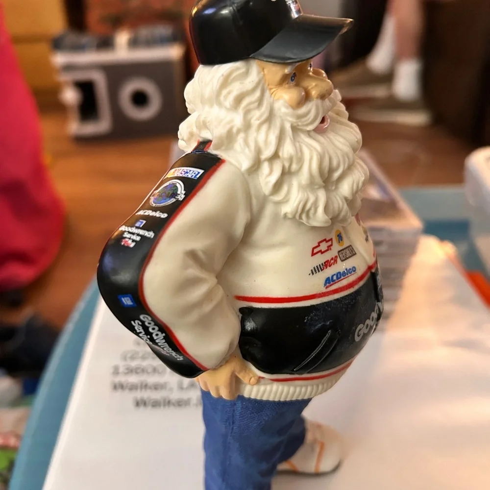 Service Plus Santa Figurine -‎ White and Blue